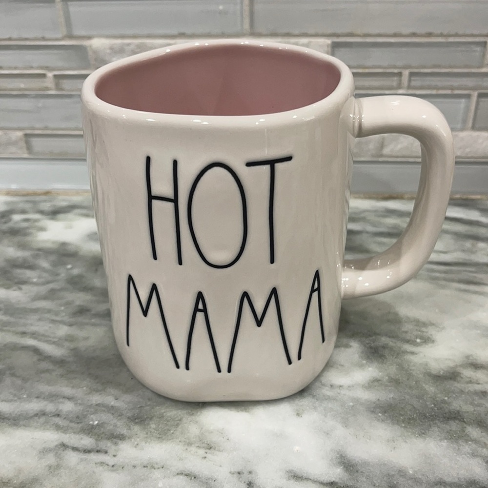 Large Rae Dunn coffee mug ☕️